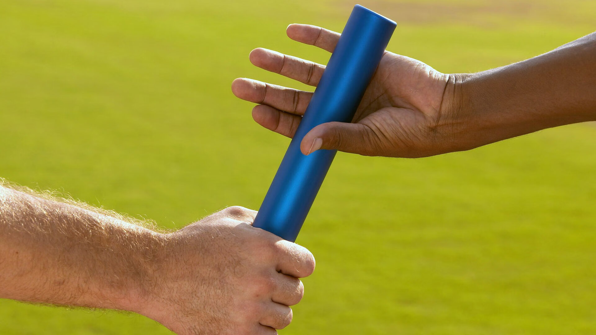 爱游戏官方-青少年“科技篮球未来”创新论坛在上海顺利举办，推动行业新变革